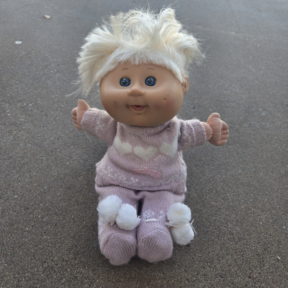 2011 CABBAGE PATCH KIDS 15" Baby Girl Pink Moving Eyes Blonde Hair Blue …